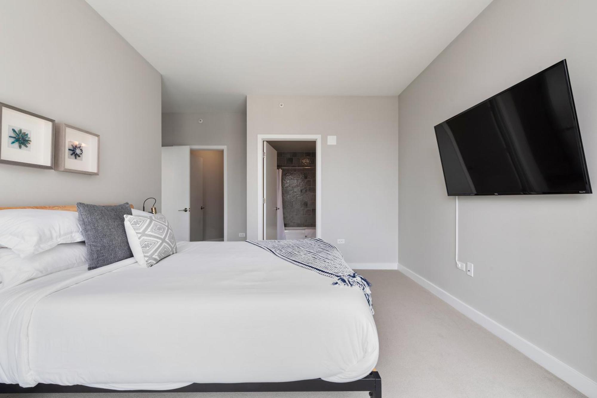 Aurelien Spacious Apartments In The Heart Of Gold Coast 시카고 외부 사진