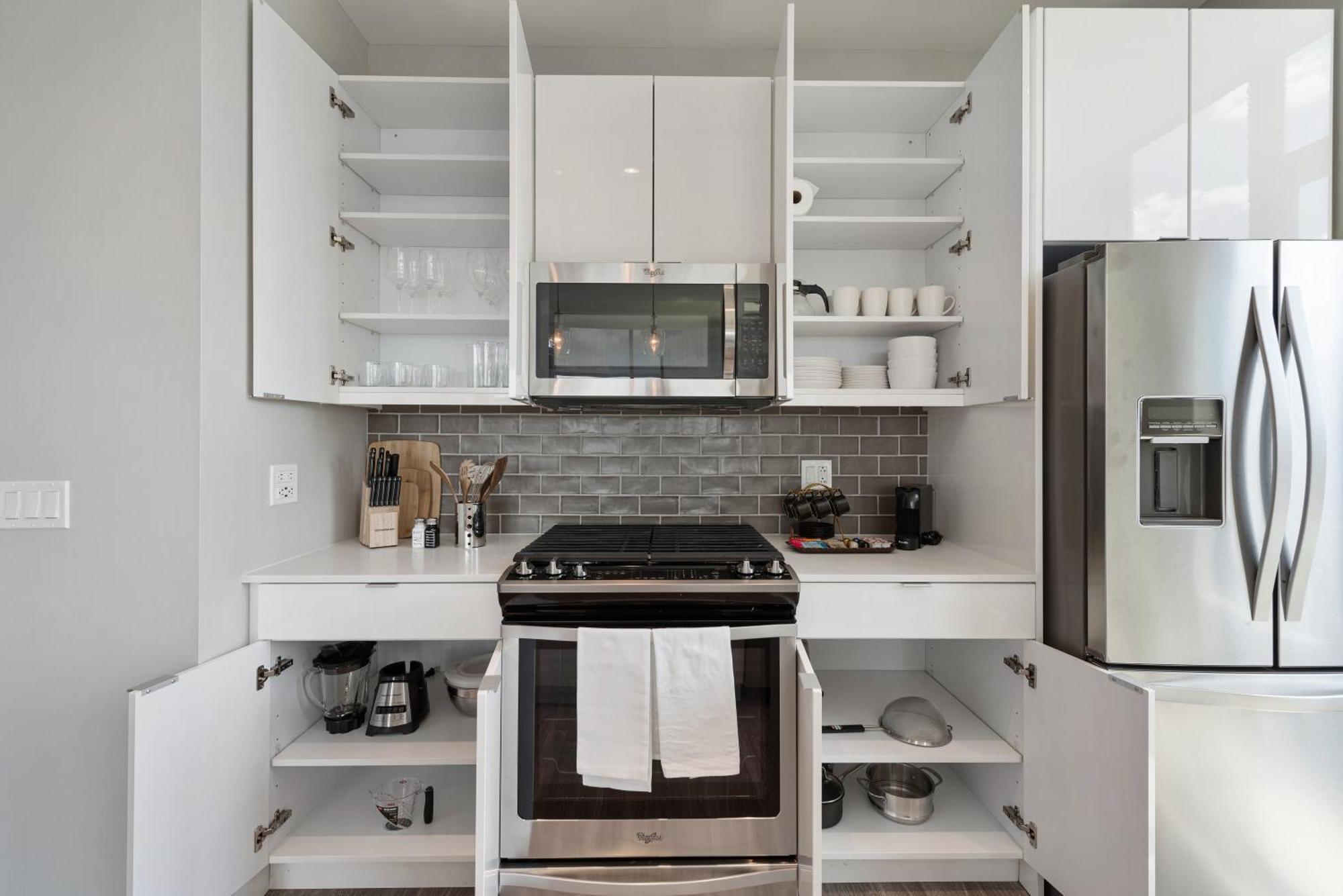 Aurelien Spacious Apartments In The Heart Of Gold Coast 시카고 외부 사진