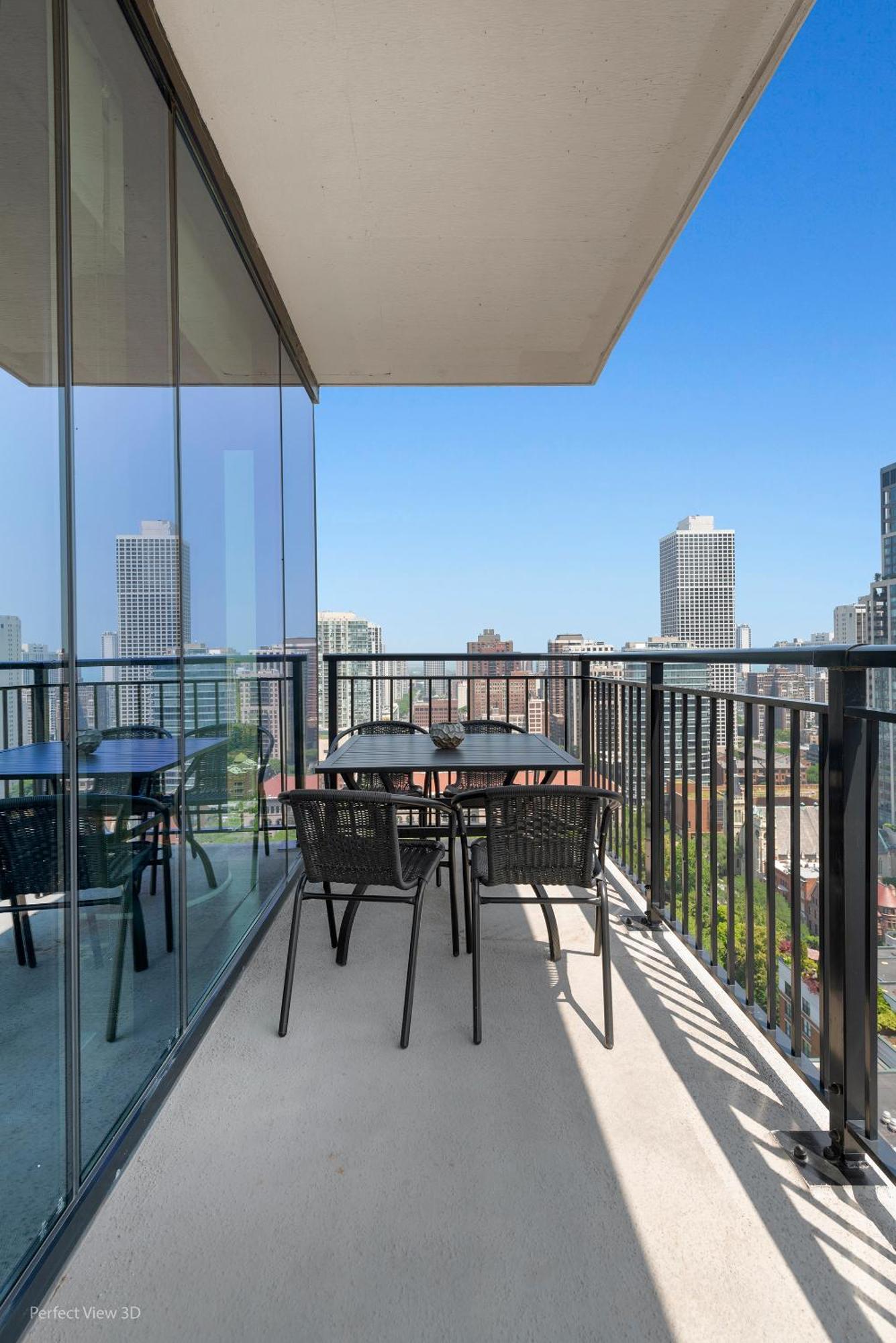 Aurelien Spacious Apartments In The Heart Of Gold Coast 시카고 객실 사진