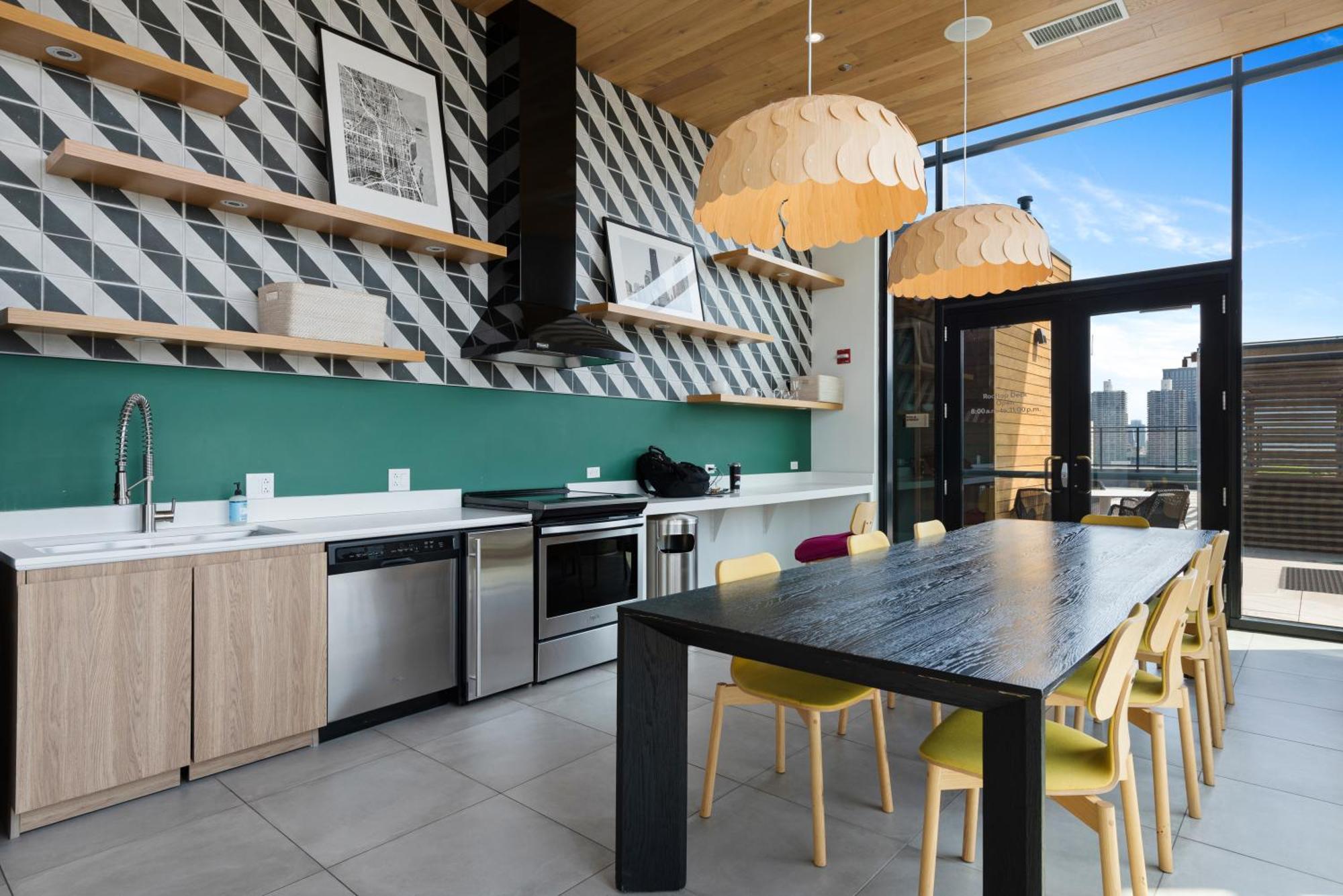 Aurelien Spacious Apartments In The Heart Of Gold Coast 시카고 외부 사진