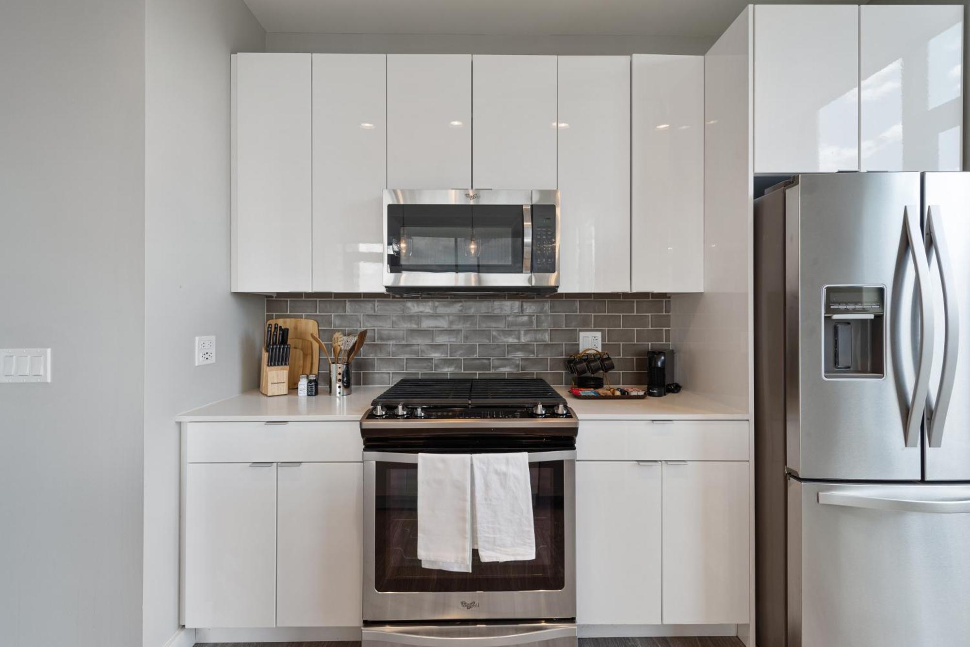Aurelien Spacious Apartments In The Heart Of Gold Coast 시카고 외부 사진
